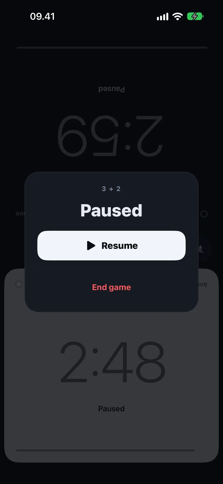 The pause screen with Resume and End game